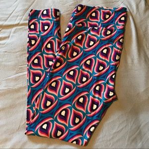 ⭐️ LulaRoe TC leggings ⭐️